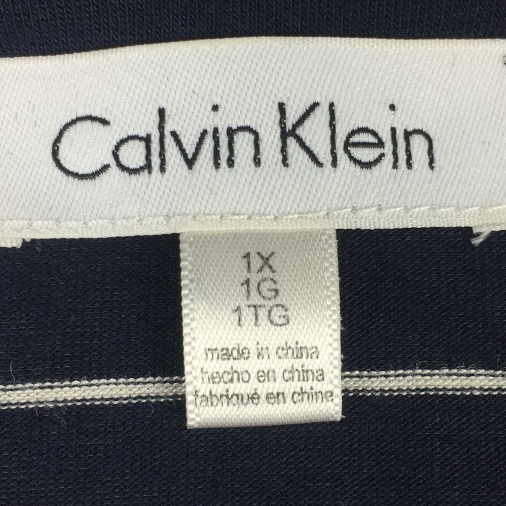 Calvin Klein Top - Picture 3 of 8